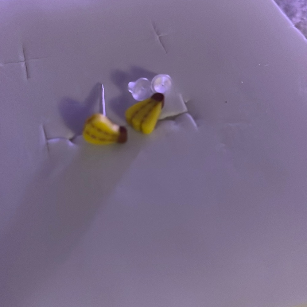 Tiny banana earrings